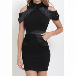 Black bodycon dress
